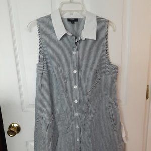 MSK  Size Medium Blue & white Striped Sport Dress. White Collar